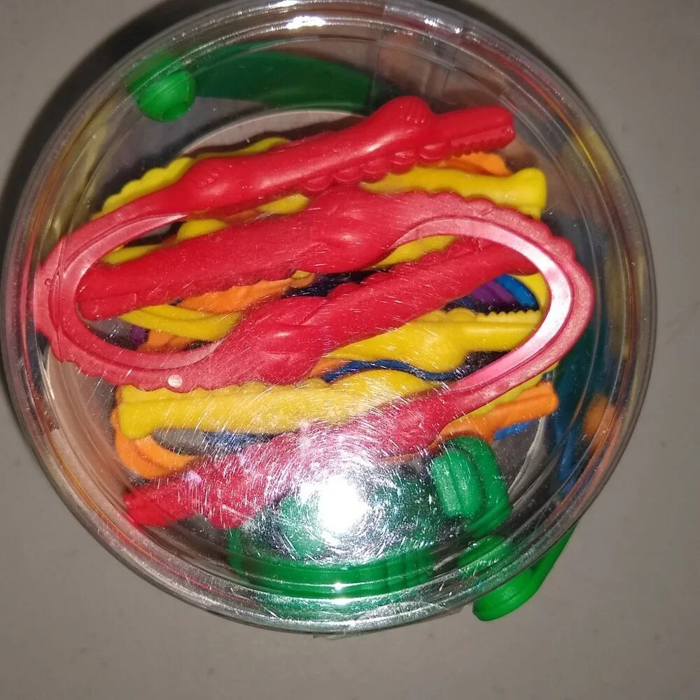 Learning Resources Gators Tweezers x 12 New